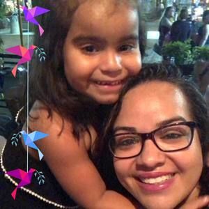 Meet your Posher, Claudia